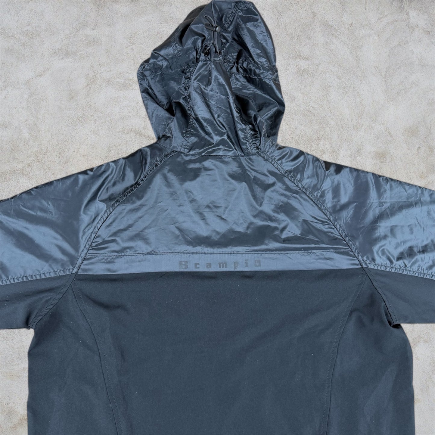 Scampia Windbreaker (S)
